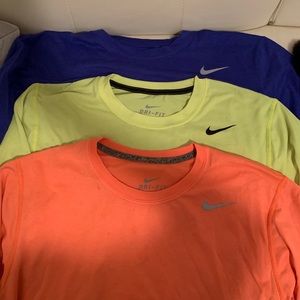 3 NIKE athletics shirts